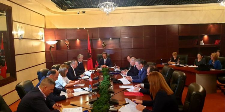 KLP komandon drejtuesit e rinj të prokurorisë në Përmet, Sarandë e Vlorë