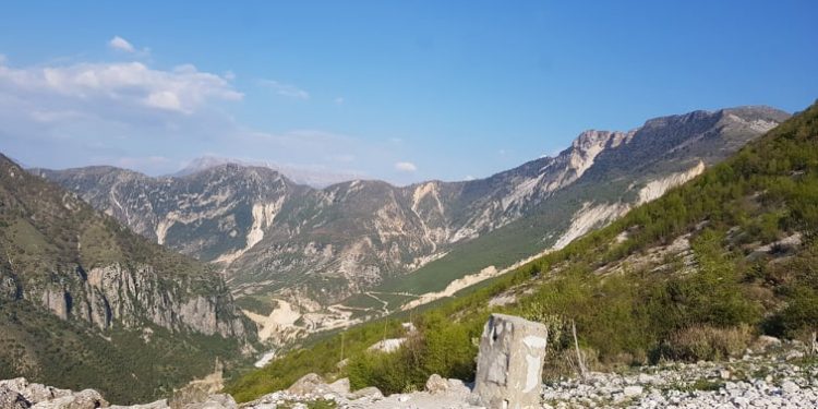 Tiranë-Përmet-Tepelenë, një biletë vetëm vajtjeje, të lutem!