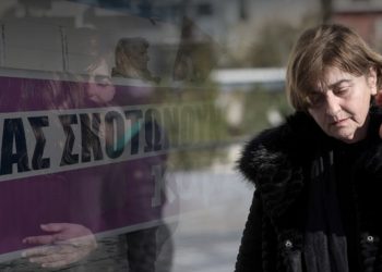 Vrasja e studentes greke, nënës së 21 vjçares i bie të fikët në seancën gjyqësore