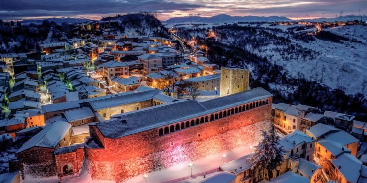 Ky është vendi ku mund të blini shtëpi për vetëm 1 Euro (FOTO)