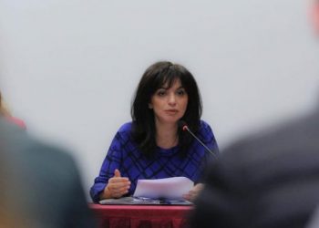 Shkeljet në tenderin e rrugës Kardhiq-Delvinë, ish-drejtoresha e ARSSH shkon në Prokurori