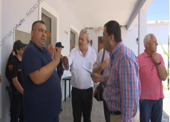 Njeriu që bëri “sherr” me Vangjel Tavon zgjidhet kryetar i PS Dropull (VIDEO)