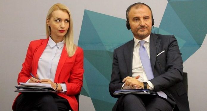 U përfol për një video me ambasadorin e BE, reagon zv.ministrja: Goditje nën brez!