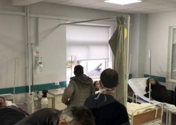 Helmohen 6 nxënës në gjimnaz, mister shkaqet