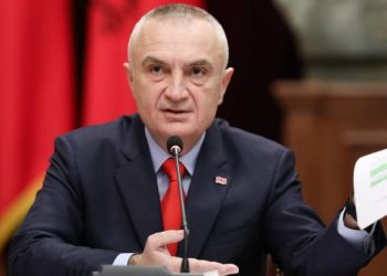 Enigmat e protestës së 2 marsit, a do e shpërndajë Meta parlamentin?