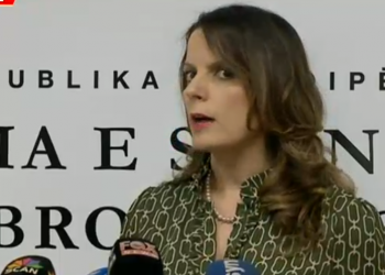 17 persona të dyshuar me koronavirus në Shqipëri, dalin rezultatet