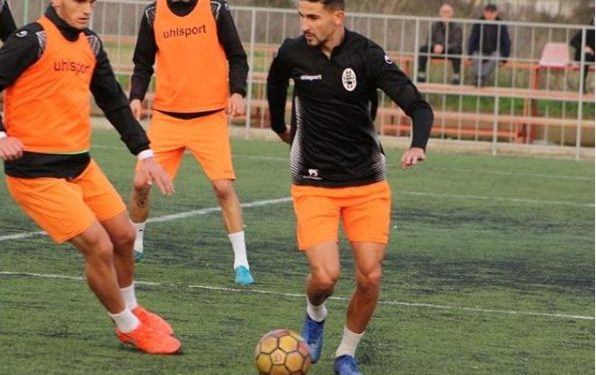 Qetësohet Cungu, dy lojtarët e Laçit gati për Luftëtarin. Kurbinasit presin fitore në Gjirokastër dhe “dhuratë” nga Tirana