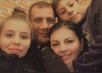 La burrin mekanik, Rudina Dembacaj i bashkohet familjes së ish-deputetit: Ja kam arritur mrekullisht t’u kthejë buzëqeshjen (FOTO)