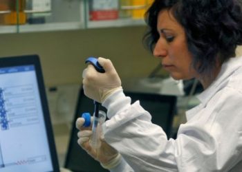 Koronavirusi: Si po ecin gjërat me vaksinën?