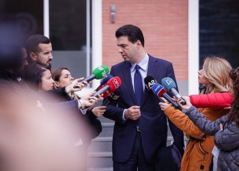 Basha: Zgjedhje parlamentare dhe lokale në një ditë, kjo është beteja e opozitës