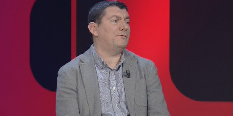 Gazetari Murati: Greqia është përgjegjëse për masakrimin e shqiptarëve