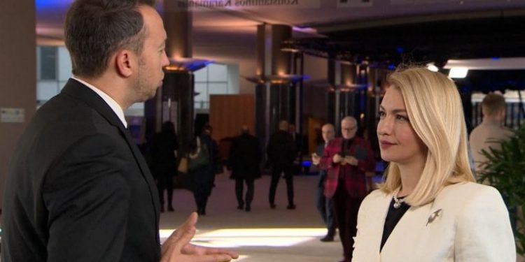 Zv.ministrja e Brendshme paralajmëron një tjetër strukturë kundër korrupsionit pas OFL-së