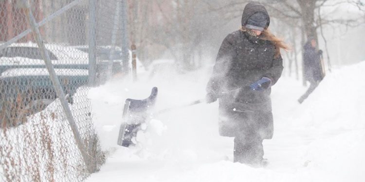 Moti i keq ‘pushton’ Europën, vdesin tre persona, mes tyre një fëmijë