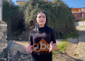 ‘Plasin’ ujërat e zeza në Gjashtë të Sarandës, banorët ankohen për neglizhencën e bashkisë (VIDEO)
