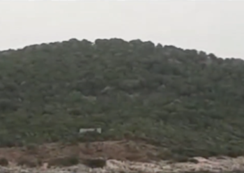 Shihni si po betonizohet bregdeti në Ksamil, ndërtim në një zonë të paprekur (VIDEO)