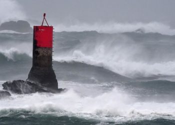 Stuhia ‘Ciara’ bën namin në Angli, ja kur pritet të godasë Shqipërinë