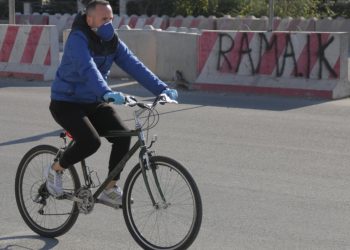 Shqipëria mbyllet në karantinë, ja si ndryshon orari i lëvizjes nga nesër