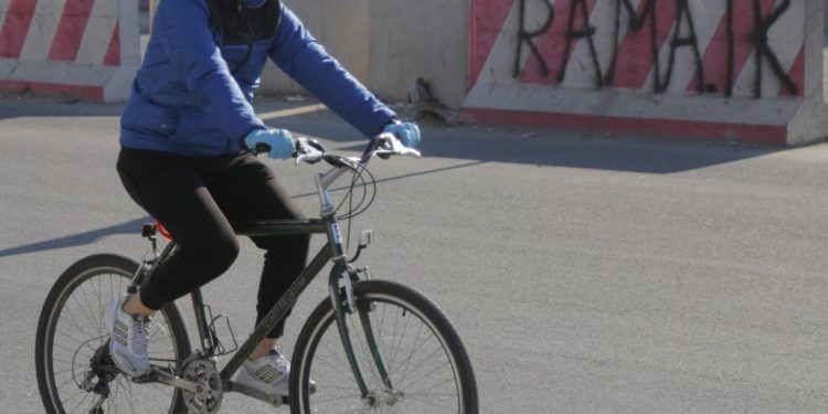 Shqipëria mbyllet në karantinë, ja si ndryshon orari i lëvizjes nga nesër