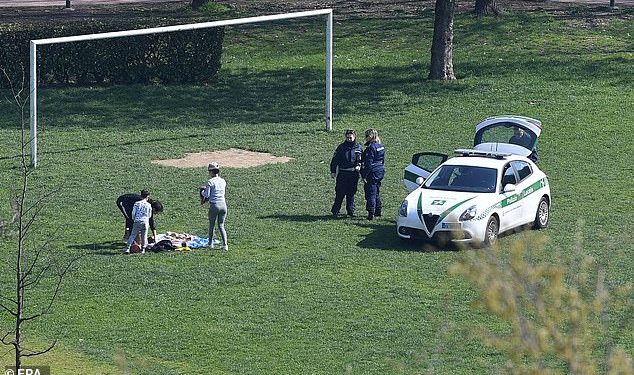 Çifti nuk duron dot më, kapet duke bërë seks në zonën ‘e kuqe’ të koronavirusit