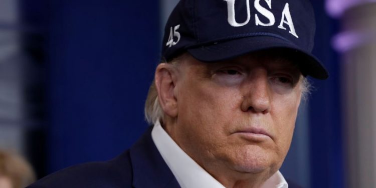 Donald Trump: Kam bërë testin për koronavirus, po pres rezultatet