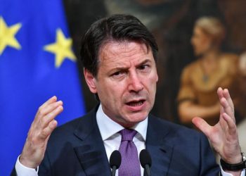 Italia merr masa të tjera drastike: Mbyllen dyqanet, përveç ushqimoreve dhe farmacive