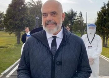 NY Times, Reuters, AFP/ Ndihma e mjekëve shqiptarë për Italinë tërheq vëmendjen e medias botërore