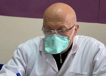 La pensionin dhe u rikthye në punë, mjeku Dhimitër Kraja infektohet me koronavirus