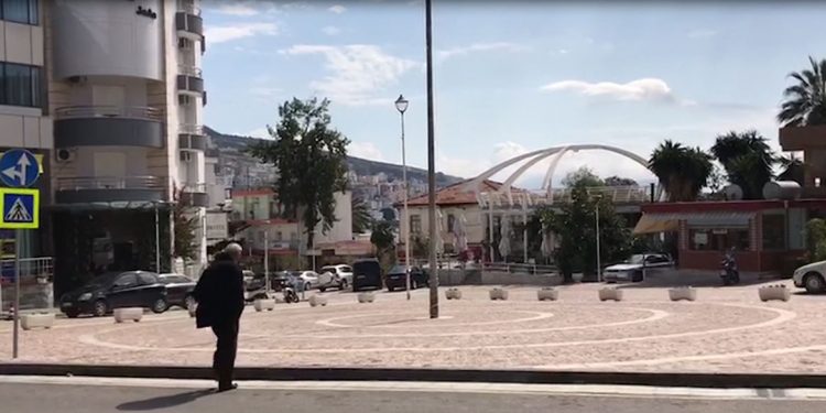 Saranda në kohën e koronavirusit, çfarë ndodh në qytetin bregdetar (VIDEO)