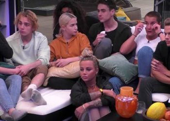 Tronditen banorët e ‘Big Brother’ në Gjermani, ja momenti kur mësojnë për koronavirusin (VIDEO)