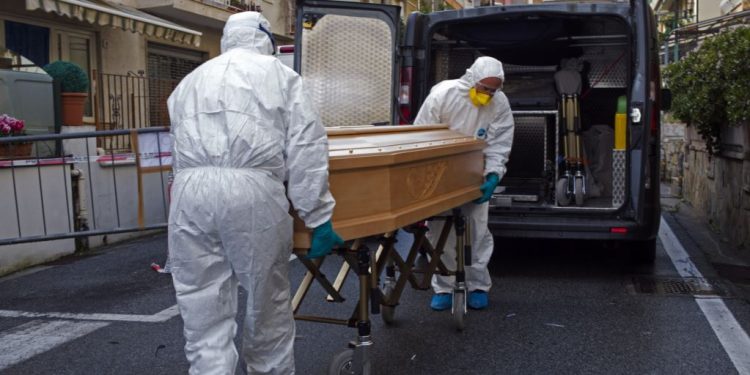 Koronavirusi, sa do të jetë vdekshmëria globale?