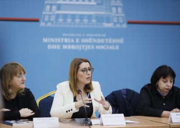 31 raste të dyshuar me koronavirus në Shqipëri