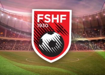 Koronavirusi/ FSHF shpik një sport të ri: futboll vetëm me krosime dhe pasime të gjata!