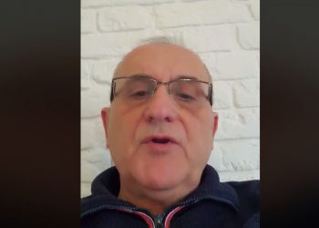 Petrit Vasili: Shqiptarët janë me fat që nuk kanë një baba si Edi Rama