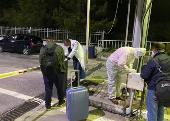 Emergjenca e koronavirusit, 169 persona nga ‘zona e kuqe’ kthehen në qarkun Gjirokastër gjatë dy javëve (FOTO)