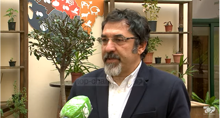 Ministri Çuçi: Fermerët dhe veterinerët nuk pengohen të punojnë. Vijon eksporti i produkteve bujqësore (VIDEO)