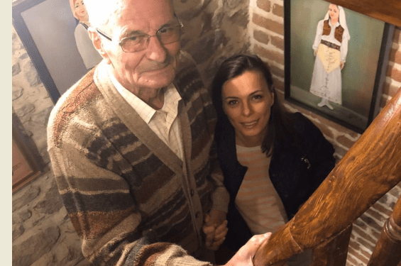 Letra prekëse e shqiptares që humbi babain nga koronavirusi: Isha e vetme në funeralin e tij