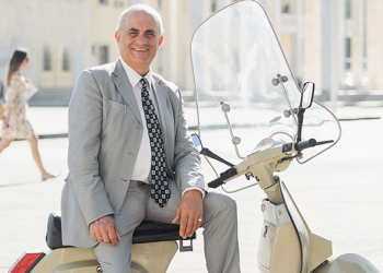 Koronavirusi, Artan Fuga “shpërthen” ndaj shqiptarëve: Katunarë pa kulturë, hapu dhe! Ikni vdisni andej