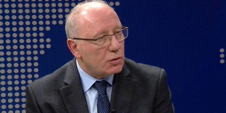 Mjeku i njohur: Në Shqipëri mund të kemi 1 mijë viktima nga koronavirusi