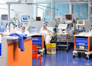 Një rrëfim tronditës nga spitalet që trajtojnë të sëmurët me koronavirus në Itali