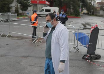 Koronovirusi në Shqipëri, spitali infektiv futet në karantinë, shihni çfarë ndodh (FOTO)