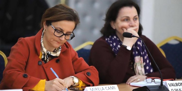 Koronavirusi, infektohet një tjetër anëtar i Task Forcës