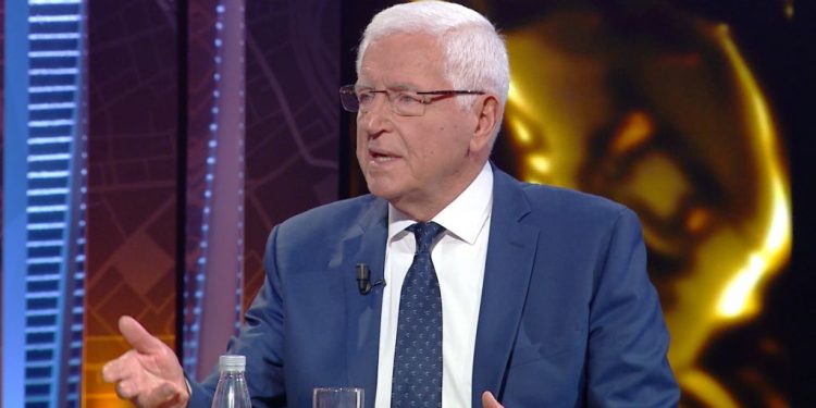 Neritan Ceka: Shqiptarët, popull i pagdhendur, nuk janë gati për demokraci