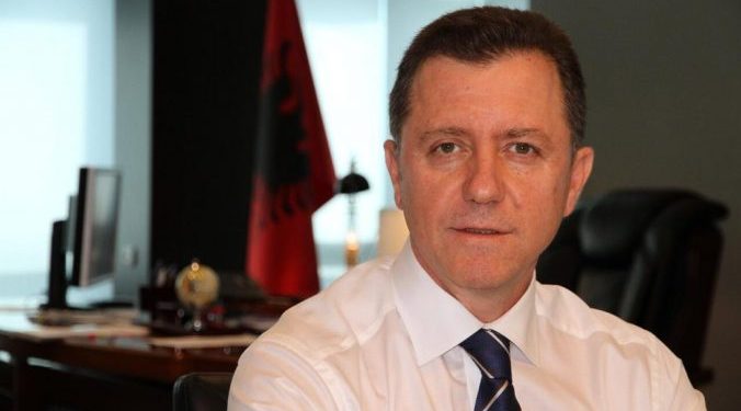 Apeli i mjekut: Qëndroni në shtëpi, do t’i bënit një shërbim gjigand familjes tuaj