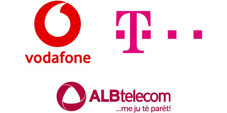 Shqipëria në karantinë, pritet që sot kompanitë celulare të ofrojnë internet falas