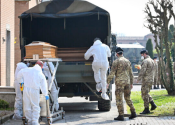 Tragjike, vdes 18-vjeçarja e infektuar me koronavirus