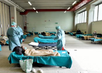 Italia e gjunjëzuar nga koronavirusi, 368 viktima vetën në një ditë