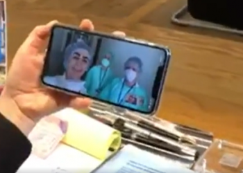 Lajm i mirë/ Dy të shëruarit nga koronavirusi, gati të lënë spitalin (VIDEO)