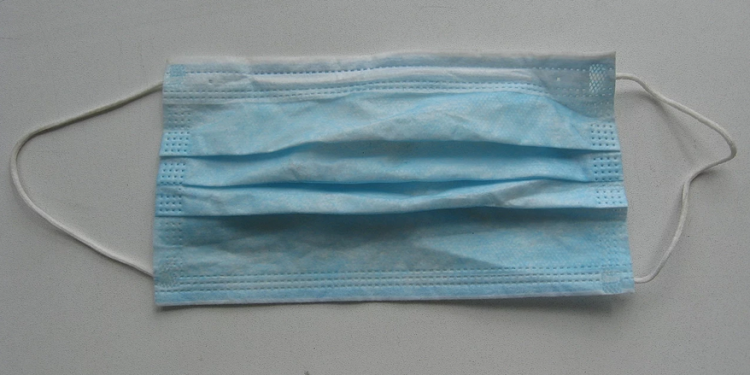 Maskat mbrojtëse nga koronavirusi, ja çfarë duhet të dini