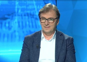 U infektua me Covid-19, reagon drejtori i Urgjencës Kombëtare: Po kurohem në banesë!