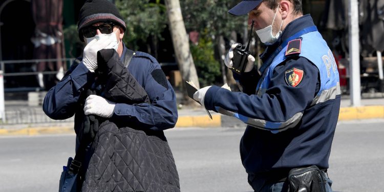 Shkelën ‘shtetrrethimin’ u hiqet patenta 78 shoferëve